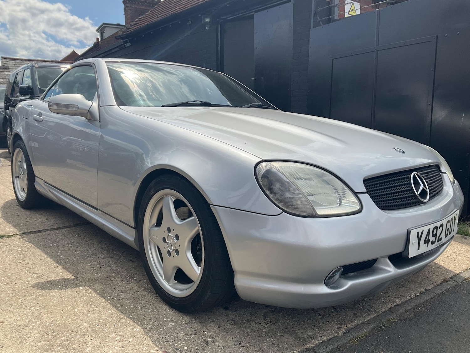 Used Mercedes-Benz SLK 2001 for sale - 76988107: Photo 65