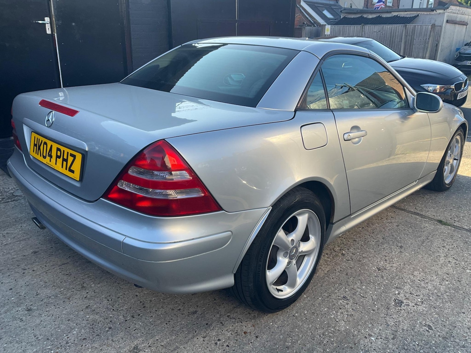 Used Mercedes-Benz SLK 2001 for sale - 76988107: Photo 66
