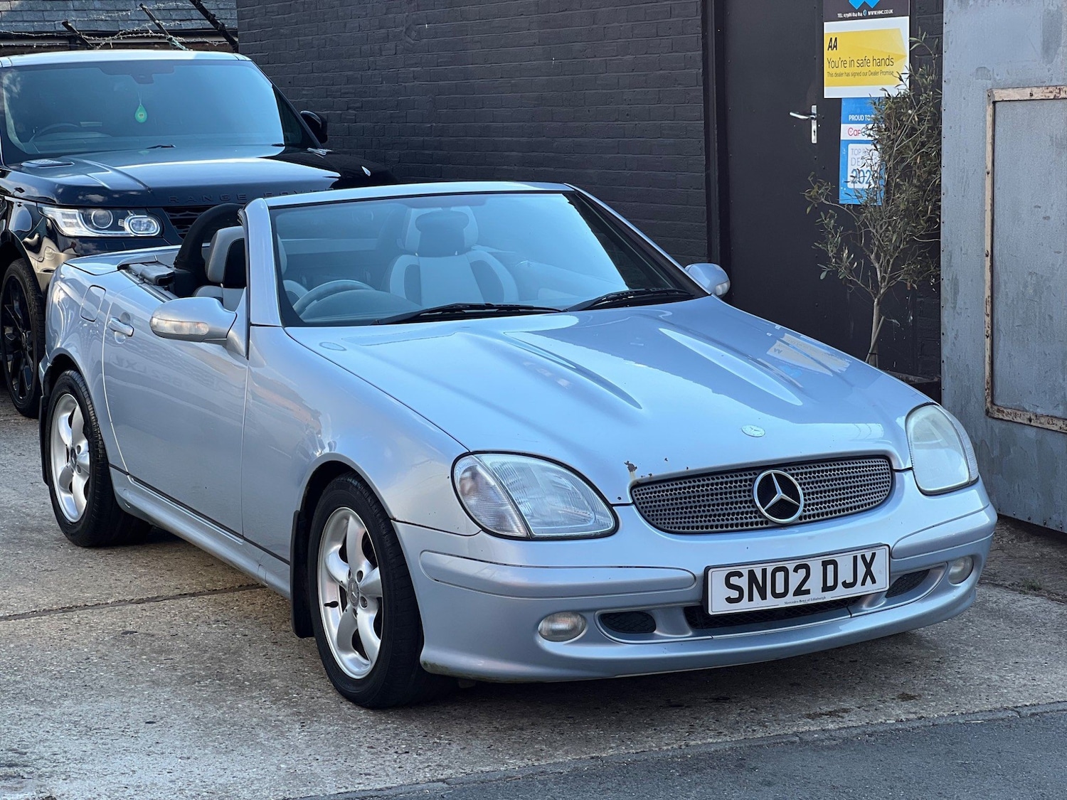 Used Mercedes-Benz SLK 2002 for sale - 77358945: Photo 21