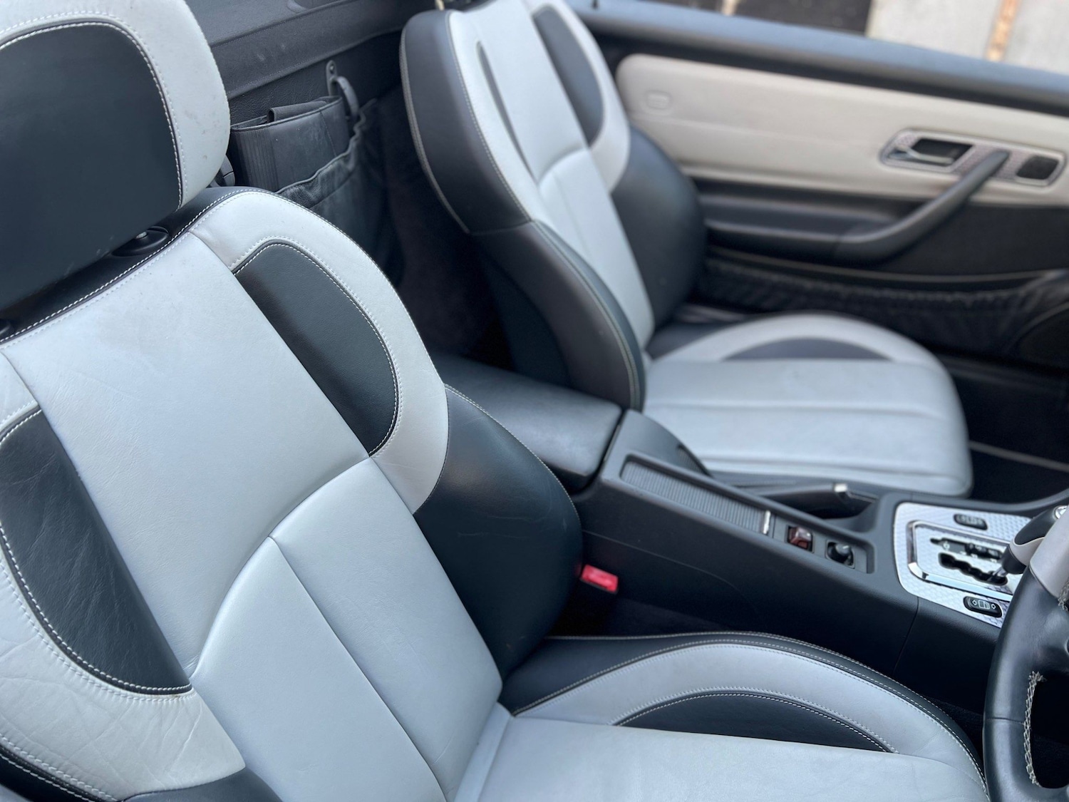 Used Mercedes-Benz SLK 2002 for sale - 77358945: Photo 33