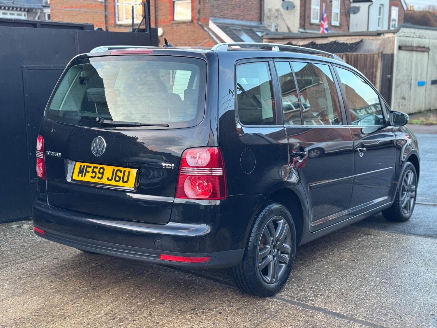 Used Volkswagen Touran 2009 for sale - 77238210: Photo 9