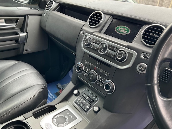 Used Land Rover Discovery 4 2015 for sale - 75339733: Photo 55
