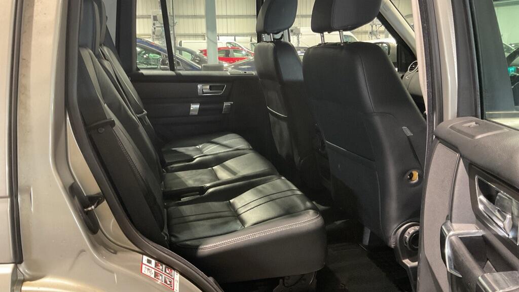 Used Land Rover Discovery 2014 for sale - 77783734: Photo 9