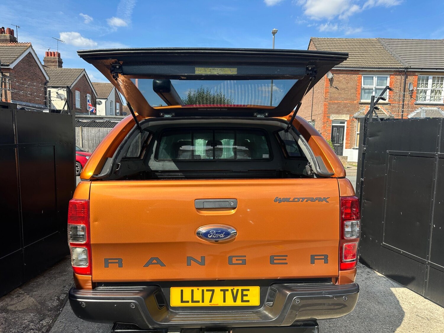 Vehicle 33
