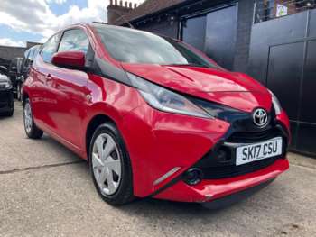 2017 (17) - 1.0 VVT-i X-Play 5dr