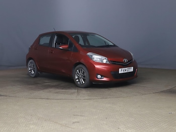 Used Toyota Yaris 2014 for sale - 79540505: Photo