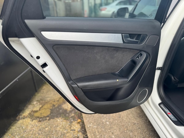 Used Audi S4 2010 for sale - 75520299: Photo 10