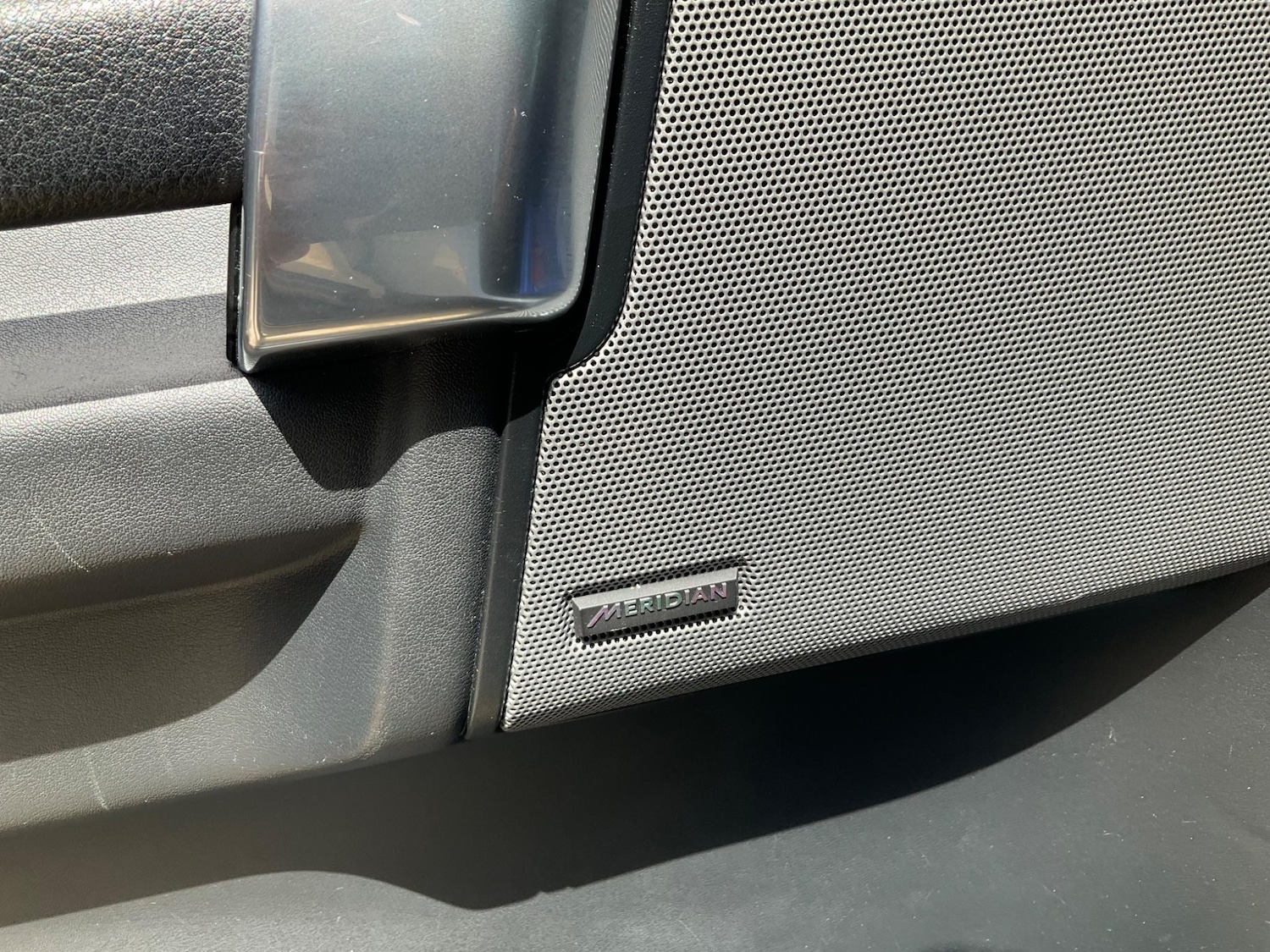 Used Land Rover Discovery 2015 for sale - 76996586: Photo 16