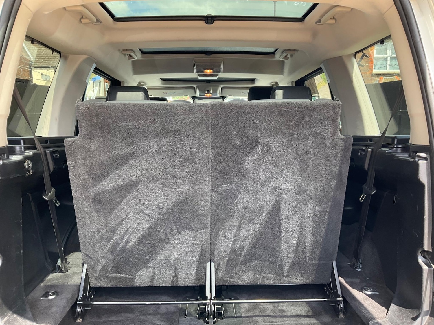 Used Land Rover Discovery 2015 for sale - 76996586: Photo 42