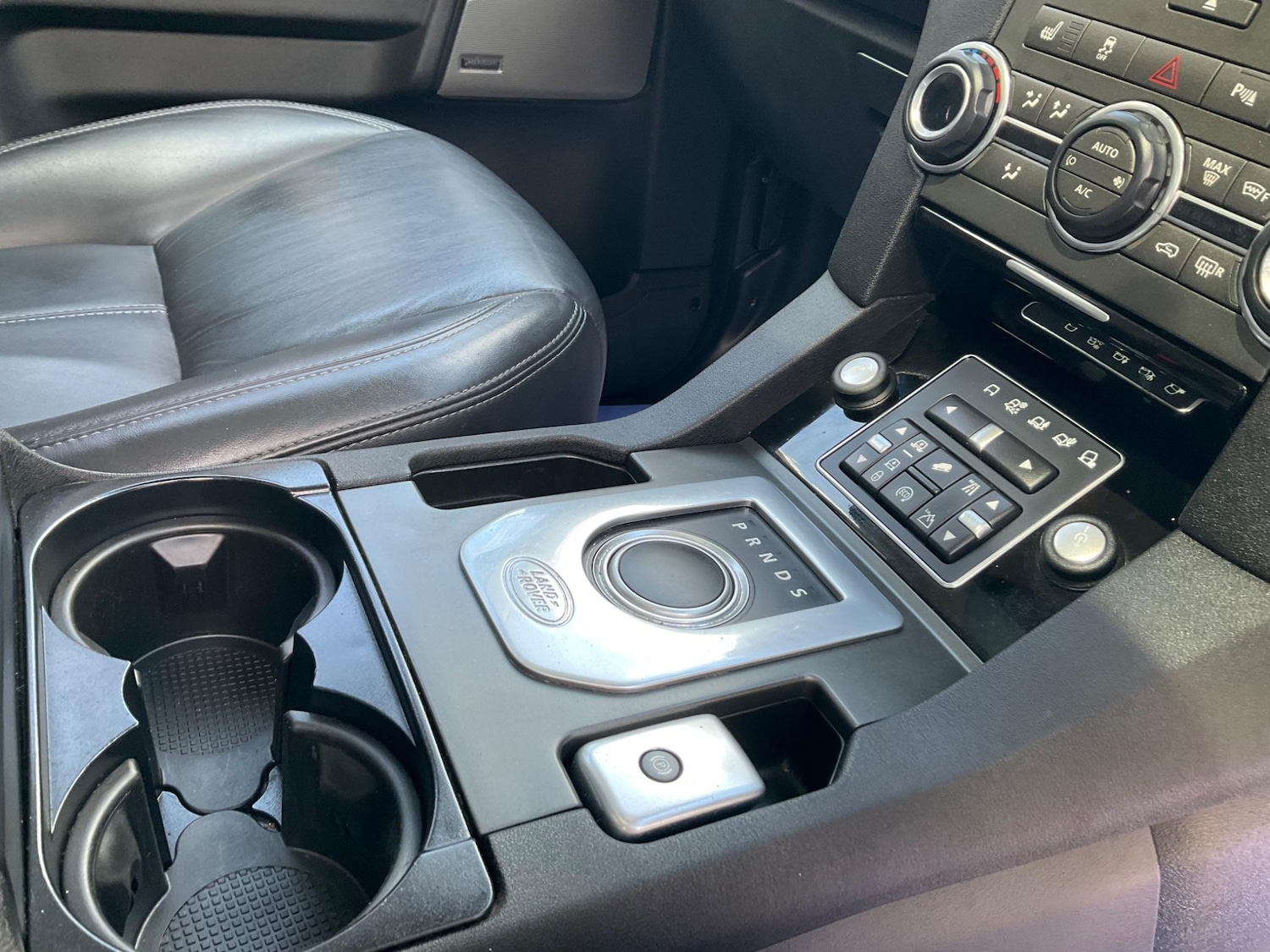 Used Land Rover Discovery 2015 for sale - 76996586: Photo 69