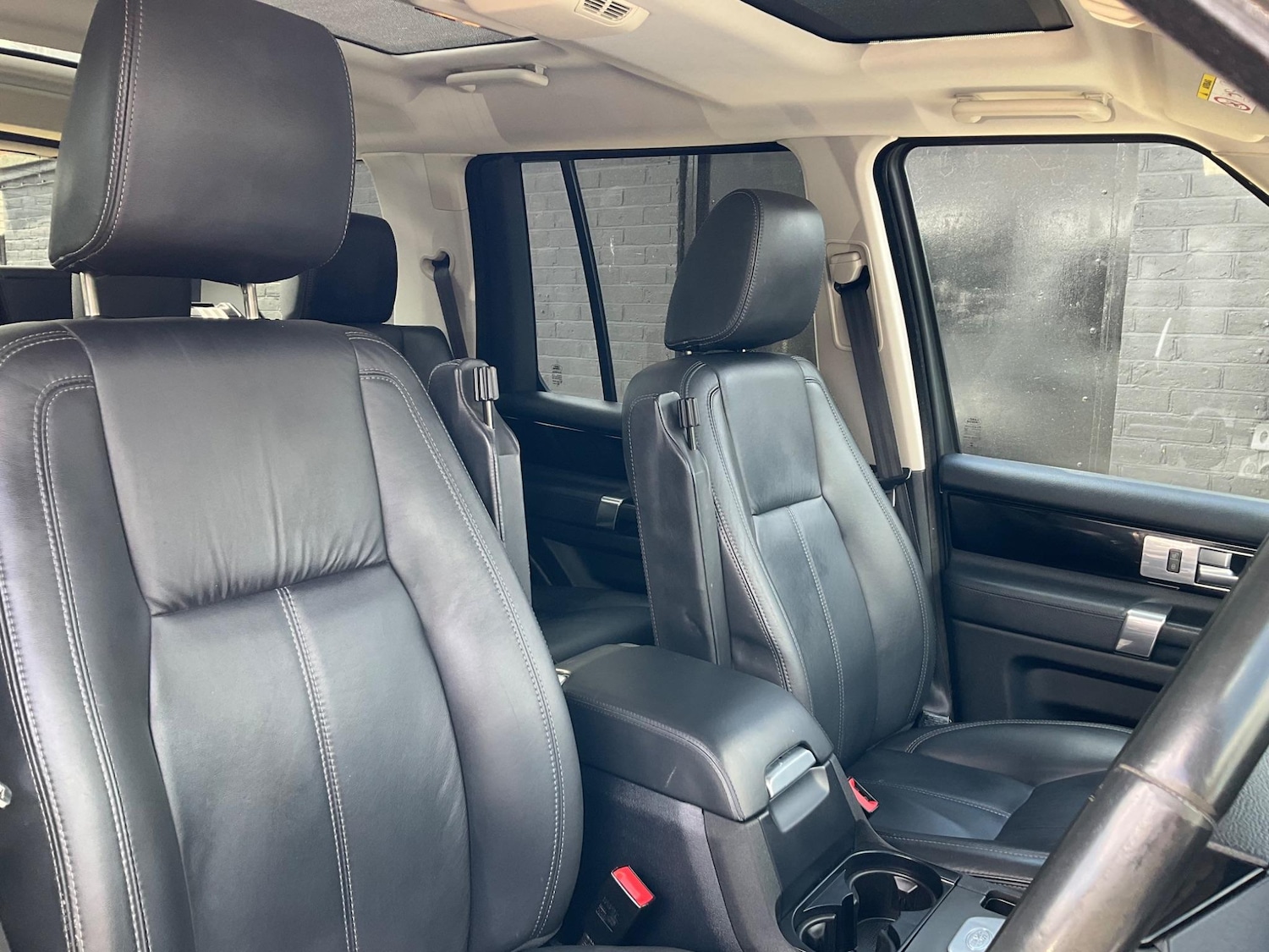 Used Land Rover Discovery 2015 for sale - 76996586: Photo 79