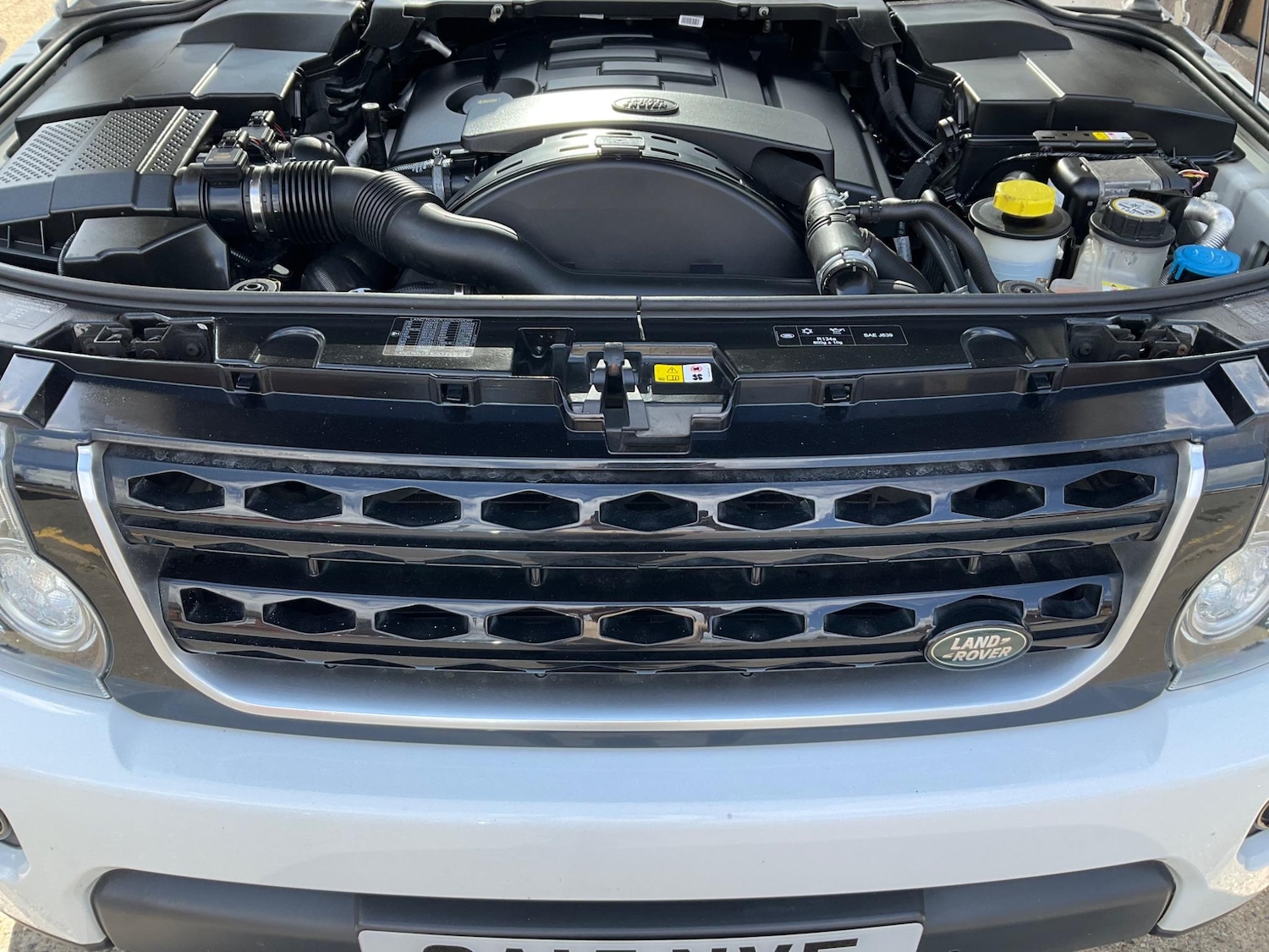 Used Land Rover Discovery 2015 for sale - 76996586: Photo 85