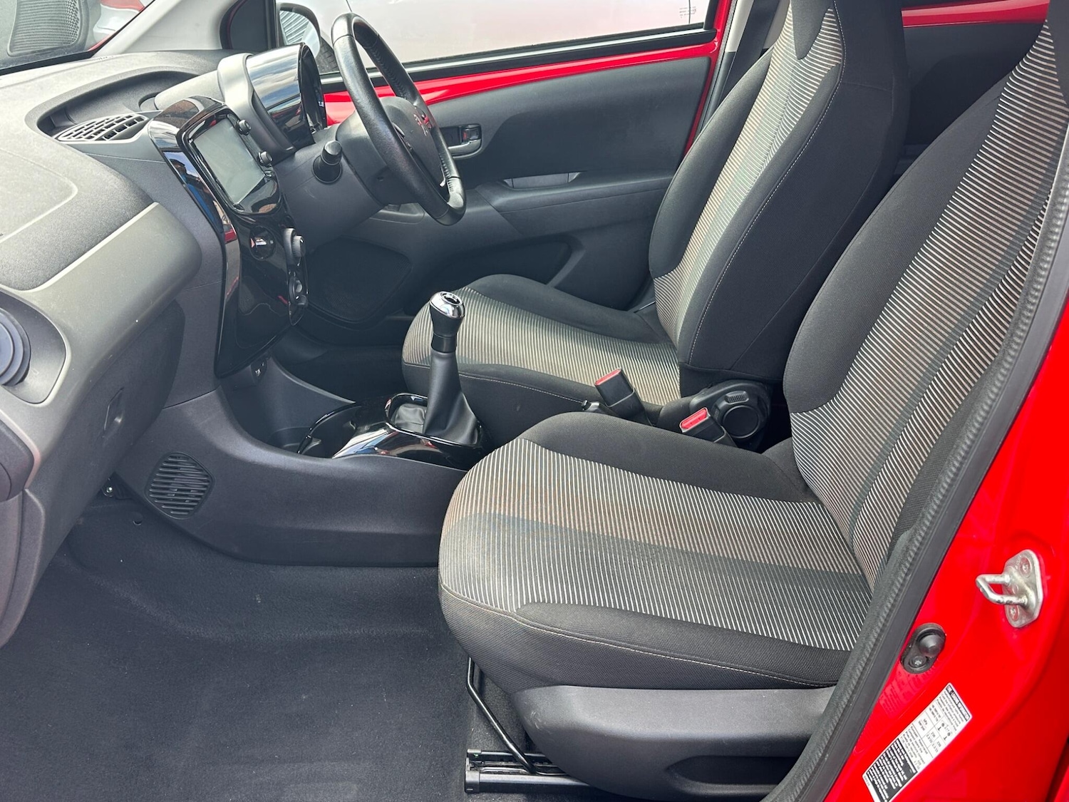 Used Peugeot 108 2015 for sale - 77564819: Photo 11