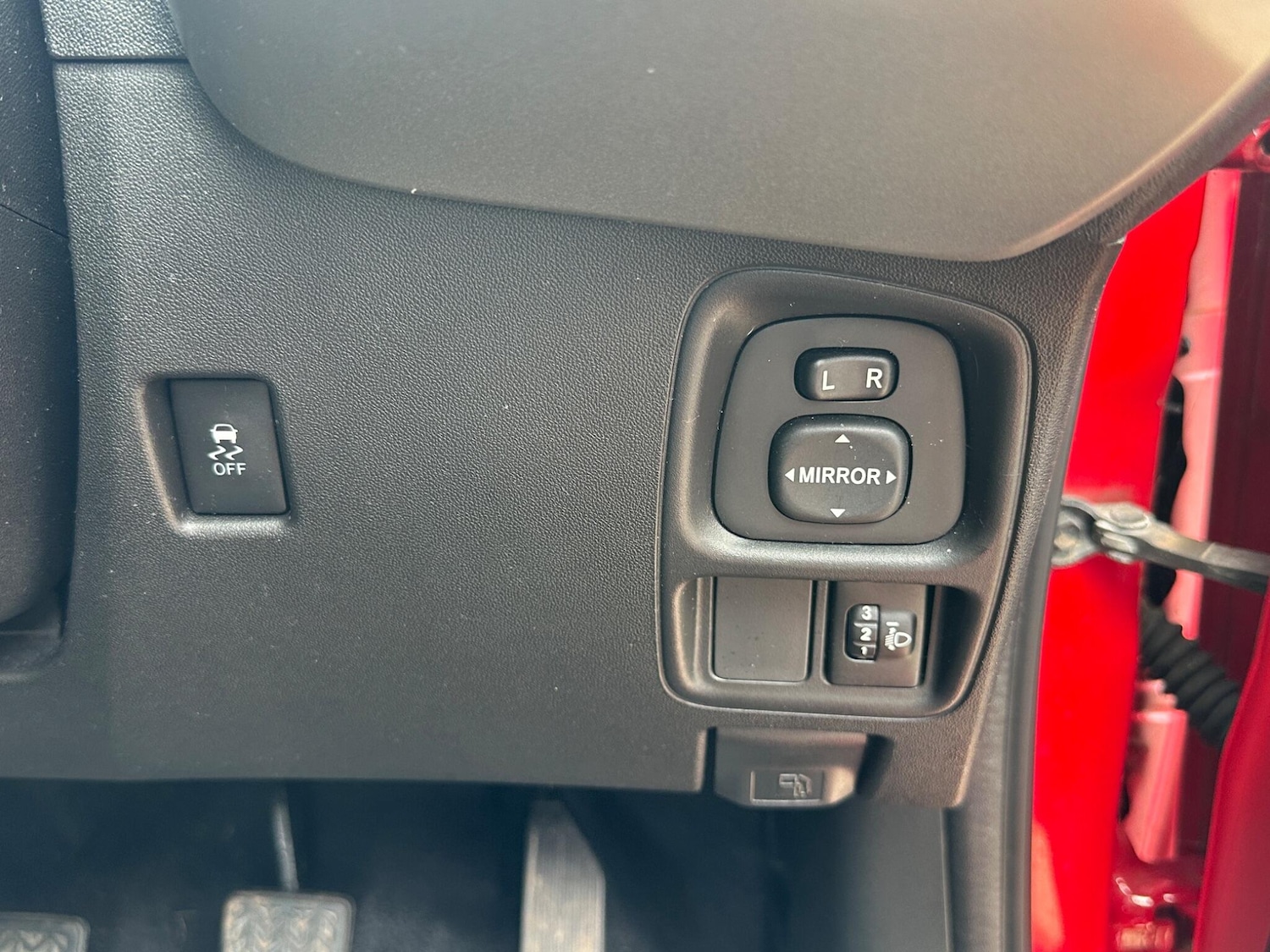 Used Peugeot 108 2015 for sale - 77564819: Photo 17