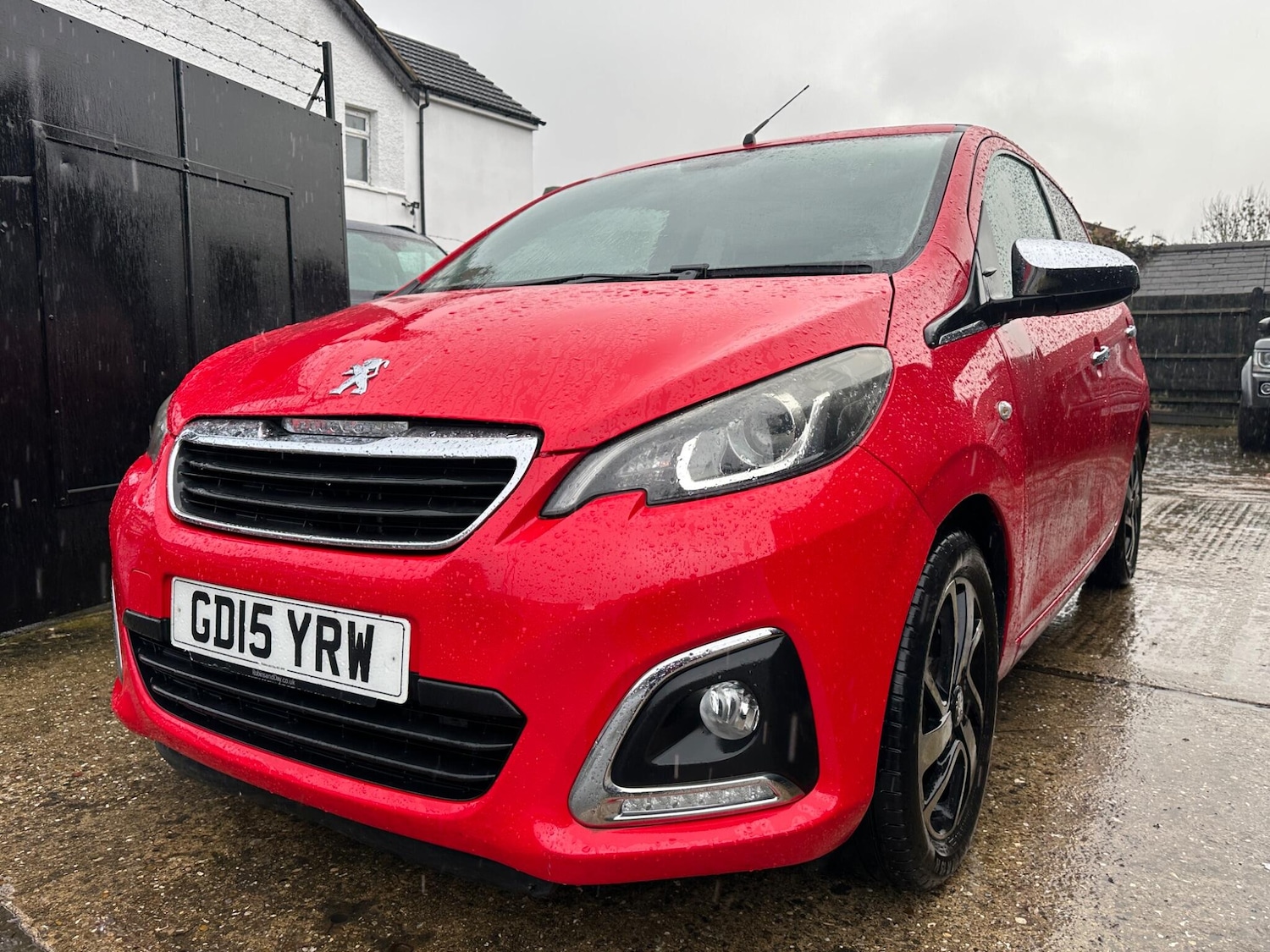 Used Peugeot 108 2015 for sale - 77564819: Photo 4