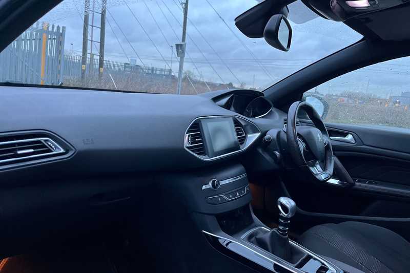 Used Peugeot 308 2019 for sale - 77513498: Photo 13