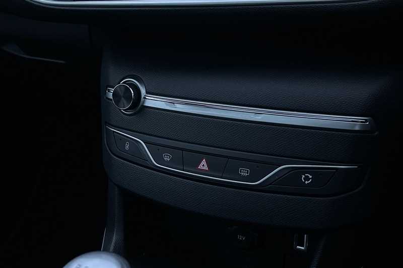 Used Peugeot 308 2019 for sale - 77513498: Photo 15