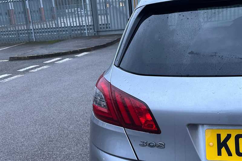 Used Peugeot 308 2019 for sale - 77513498: Photo 28