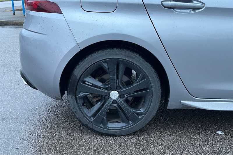 Used Peugeot 308 2019 for sale - 77513498: Photo 35