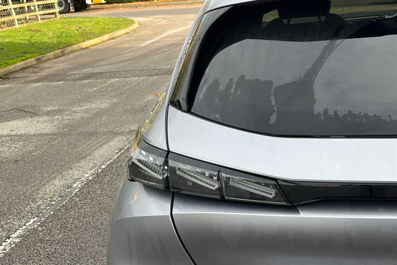 Used Peugeot E-308 2025 for sale - 76540250: Photo 28