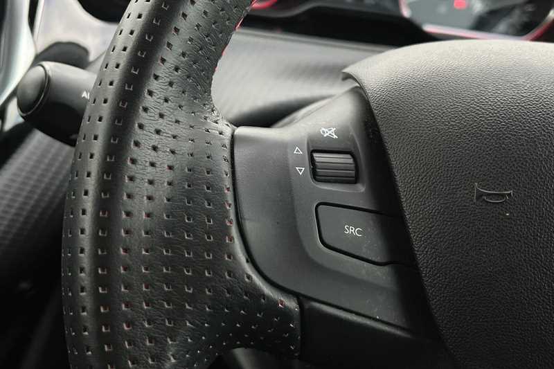 Used Peugeot 2008 2019 for sale - 76648275: Photo 21