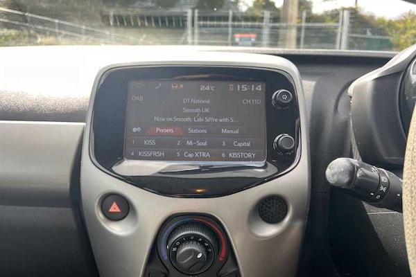 Used Peugeot 108 2016 for sale - 76180258: Photo 19