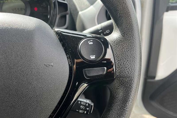 Used Peugeot 108 2016 for sale - 76180258: Photo 27
