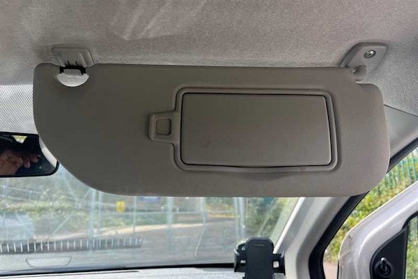Used Peugeot 108 2016 for sale - 76180258: Photo 35