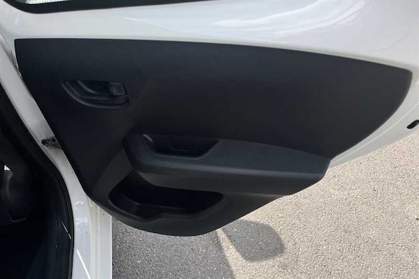 Used Peugeot 108 2016 for sale - 76180258: Photo 43