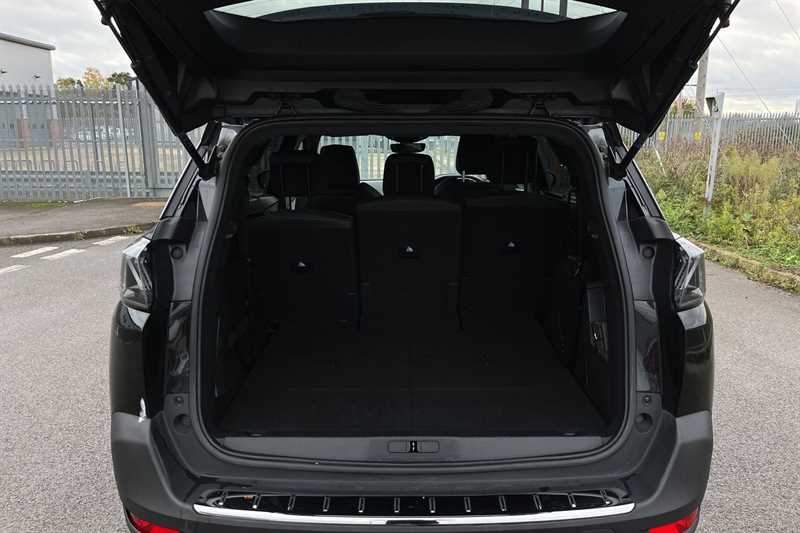 Used Peugeot 5008 2023 for sale - 76459213: Photo 24