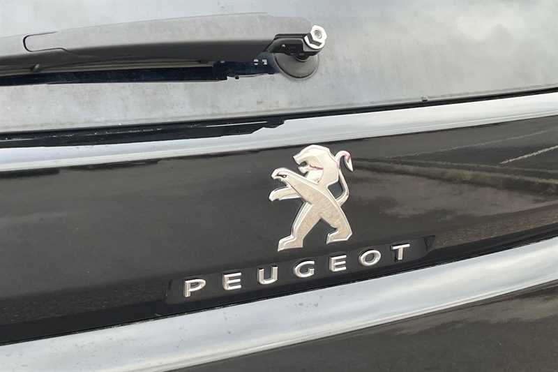 Used Peugeot 5008 2023 for sale - 76459213: Photo 25