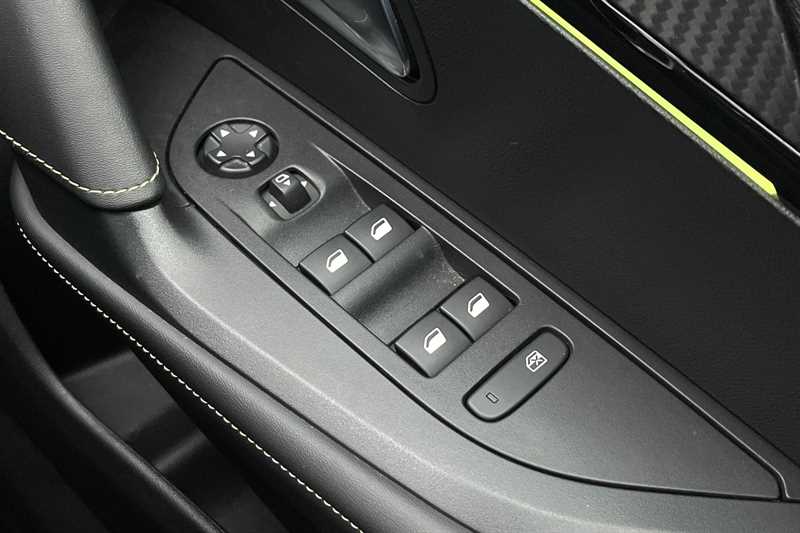 Used Peugeot 2008 2023 for sale - 76928273: Photo 16