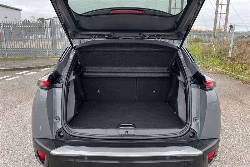 Used Peugeot 2008 2023 for sale - 76928273: Photo 24