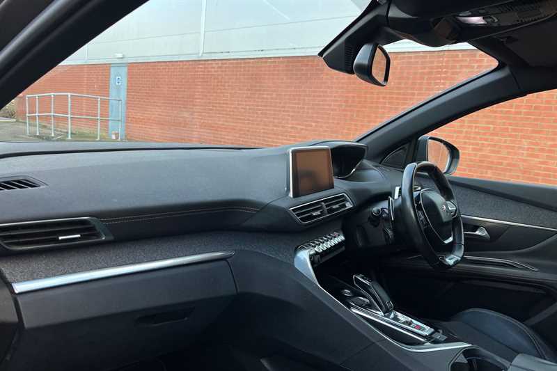 Used Peugeot 3008 2018 for sale - 77512842: Photo 13