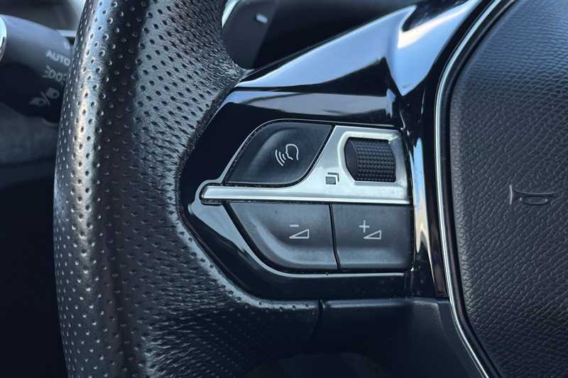 Used Peugeot 3008 2018 for sale - 77512842: Photo 21