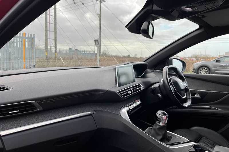 Used Peugeot 3008 2018 for sale - 77158138: Photo 13