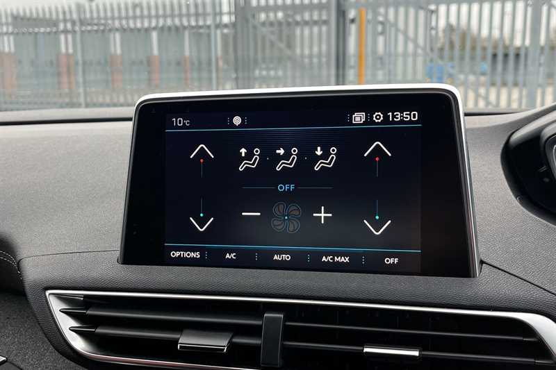 Used Peugeot 3008 2018 for sale - 77158138: Photo 17