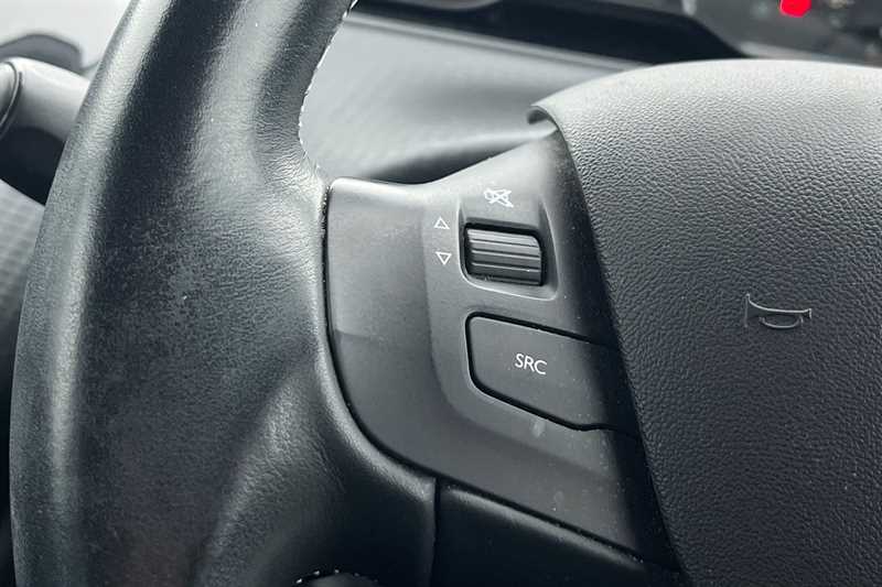 Used Peugeot 208 2019 for sale - 77471281: Photo 21