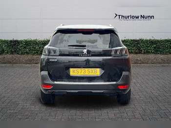 Used Peugeot 5008 2023 for sale - 76420579: Photo