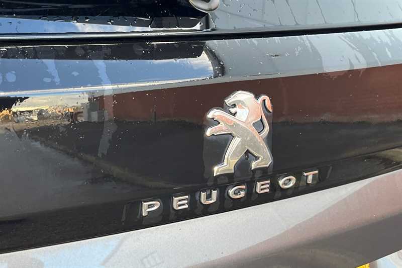 Used Peugeot 3008 2018 for sale - 77588808: Photo 25