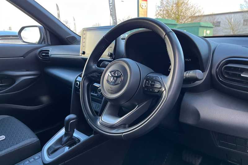 Used Toyota Yaris Cross 2023 for sale - 77471365: Photo 10