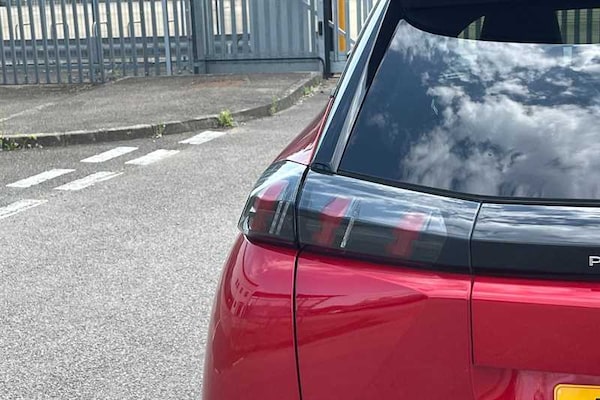Used Peugeot 2008 2020 for sale - 76168975: Photo 29