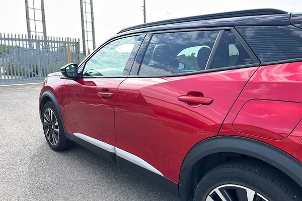 Used Peugeot 2008 2020 for sale - 76168975: Photo 50
