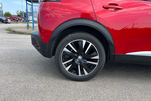 Used Peugeot 2008 2020 for sale - 76168975: Photo 9