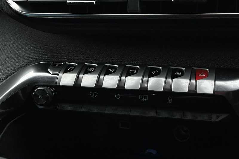 Used Peugeot 5008 2018 for sale - 76928246: Photo 15