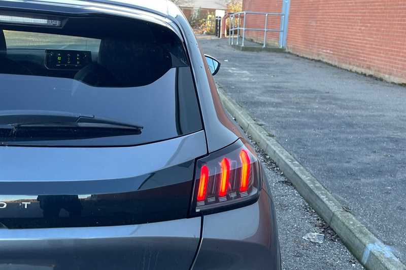 Used Peugeot 208 2022 for sale - 77146756: Photo 30