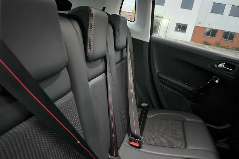 Used Peugeot 2008 2017 for sale - 76459210: Photo 23