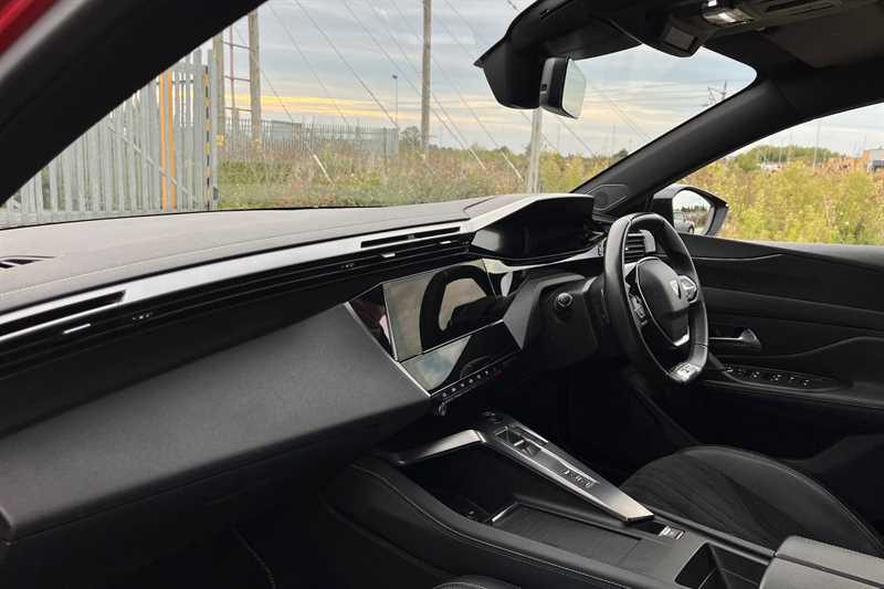 Used Peugeot 308 2022 for sale - 77513439: Photo 13