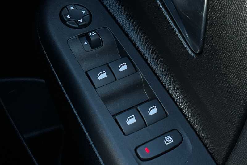 Used Vauxhall Corsa 2024 for sale - 78022800: Photo 16