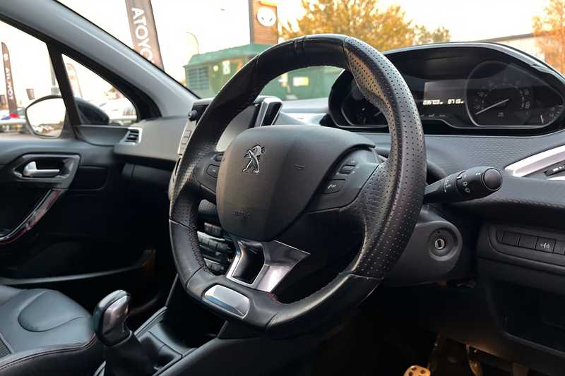 Used Peugeot 208 2017 for sale - 76515065: Photo 10